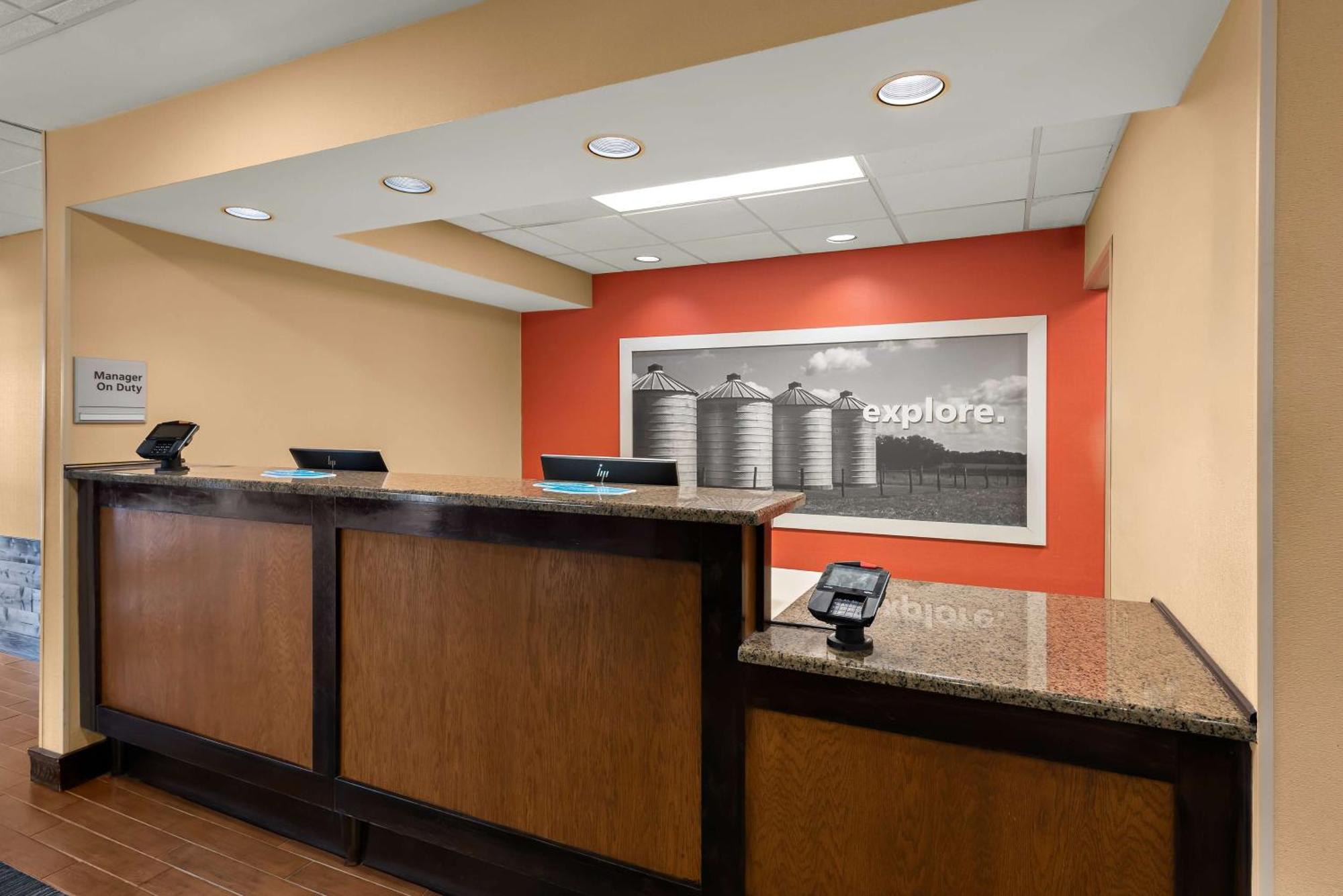 Hampton Inn Lancaster Ngoại thất bức ảnh